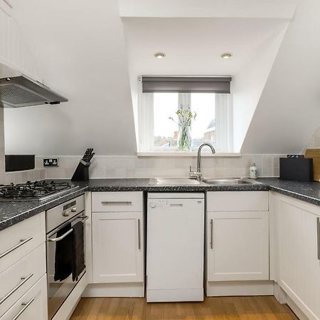 Gorgeous Apartment In The Centre Of Winchester Luaran gambar
